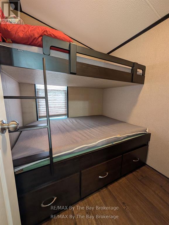 13 Chippewa Trail, Wasaga Beach, Ontario  L9Z 1X7 - Photo 12 - S13000866