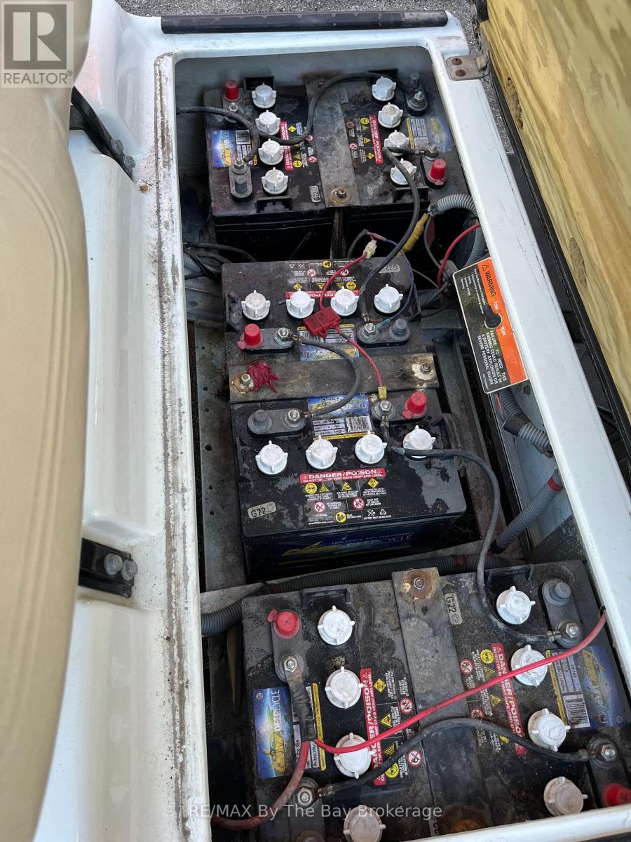 13 Chippewa Trail, Wasaga Beach, Ontario  L9Z 1X7 - Photo 18 - S13000866