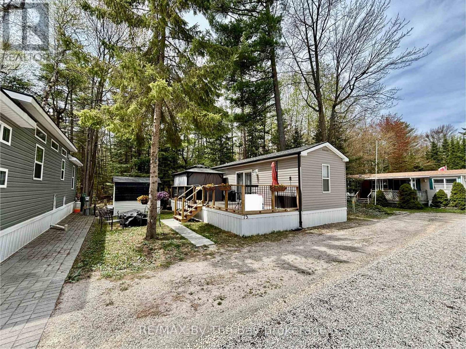 75 - 85 Theme Park Drive, Wasaga Beach, Ontario  L9Z 1X7 - Photo 20 - S13000878