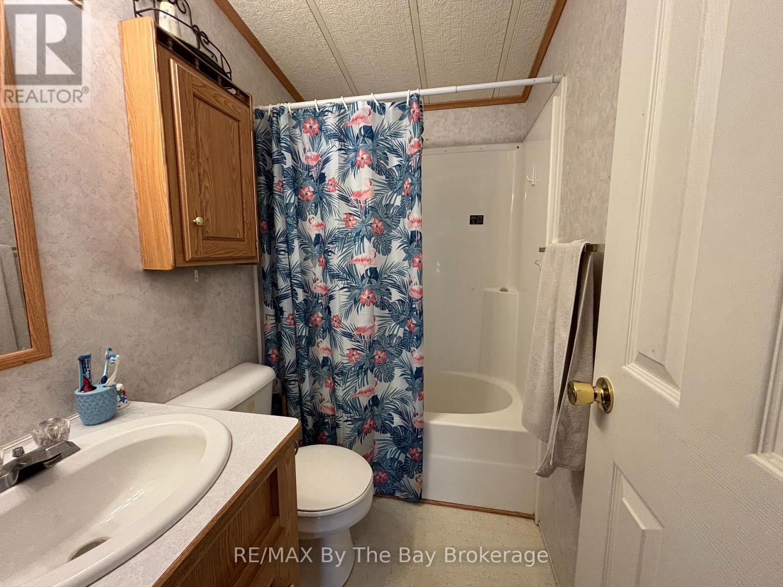 153 - 85 Theme Park Drive, Wasaga Beach, Ontario  L9Z 1X7 - Photo 12 - S13000904