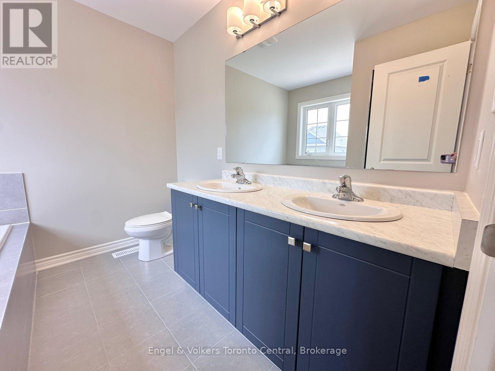 209 Clipper Drive, Clearview (Stayner), Ontario  L0M 1S0 - Photo 15 - S13000938