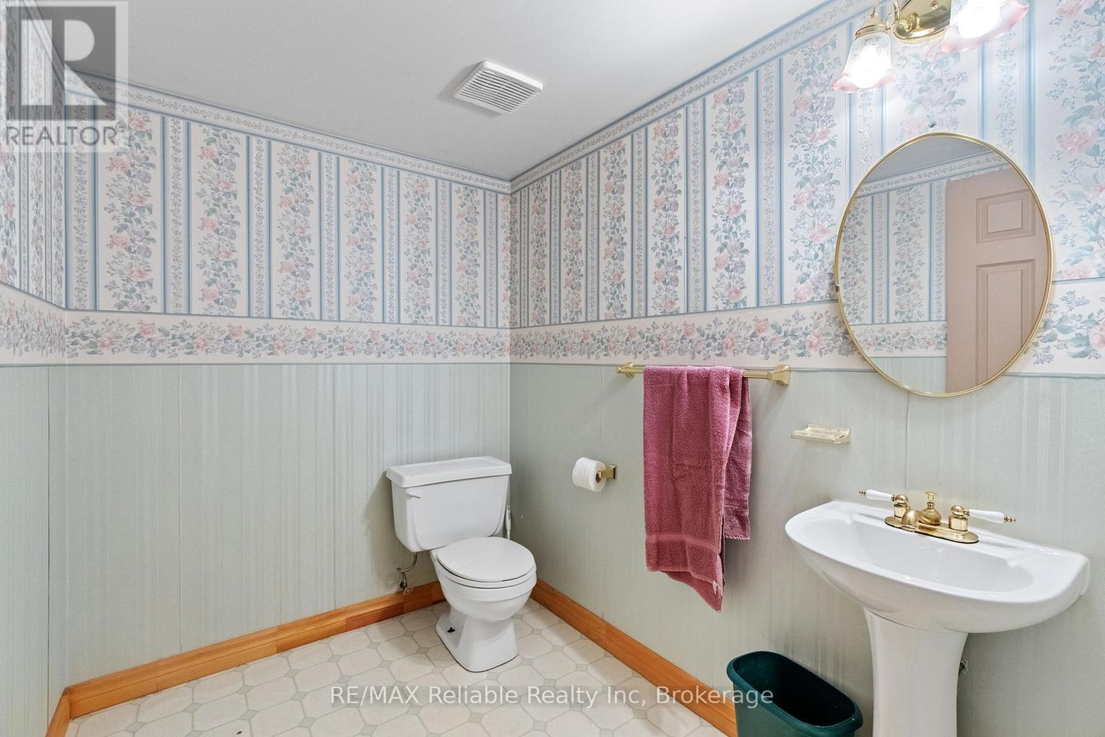 116 Duke Street, Huron East, Ontario  N0K 1W0 - Photo 30 - X13000888