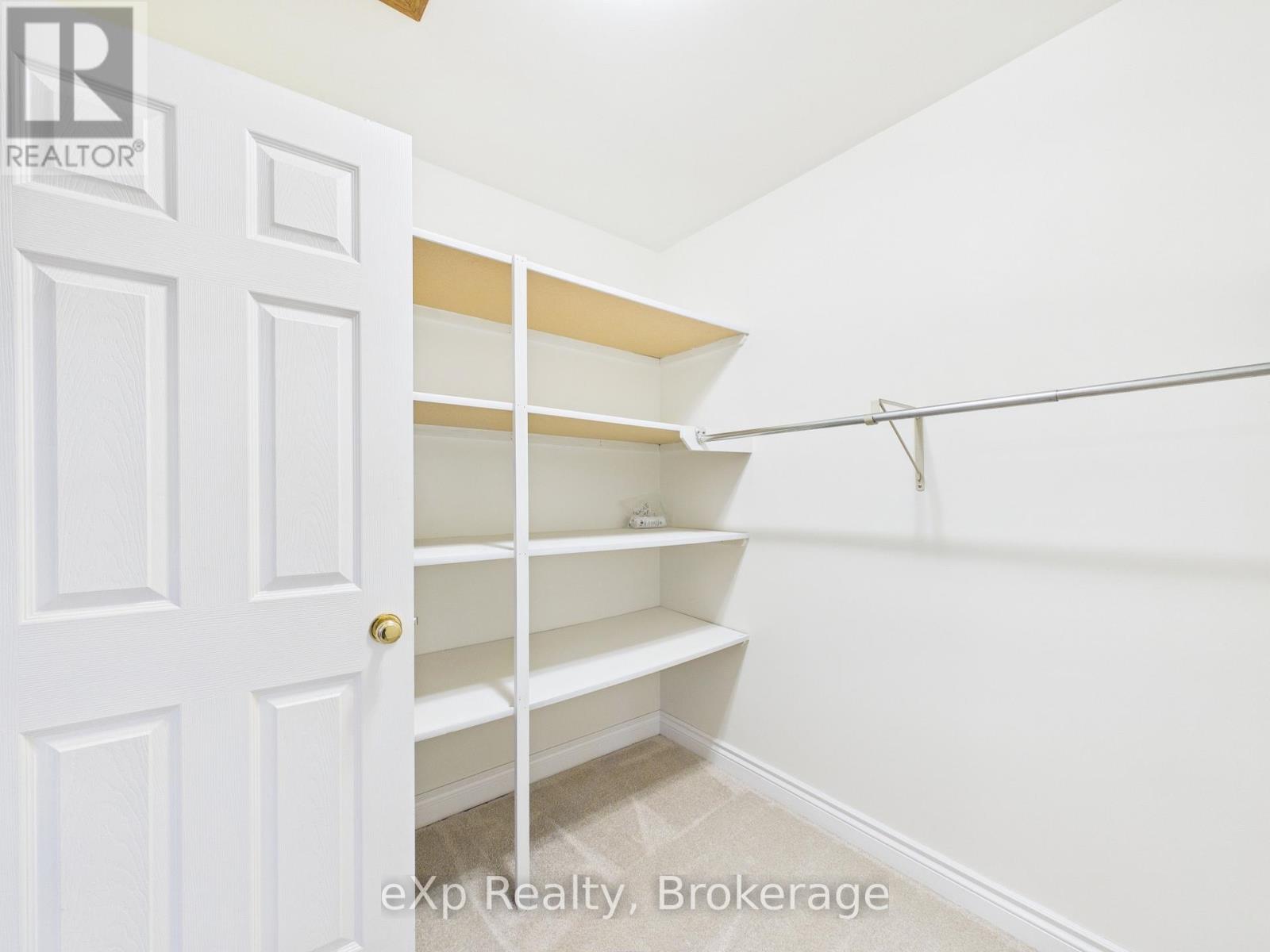 422 Wellington Street, Saugeen Shores, Ontario  N0H 2C4 - Photo 10 - X13000924