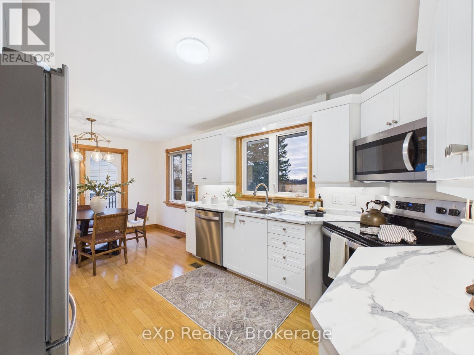 422 Wellington Street, Saugeen Shores, Ontario  N0H 2C4 - Photo 6 - X13000924