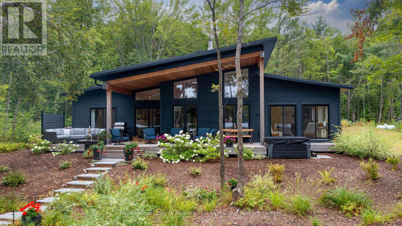 56 BLAIR POINT ROAD, Seguin, Ontario