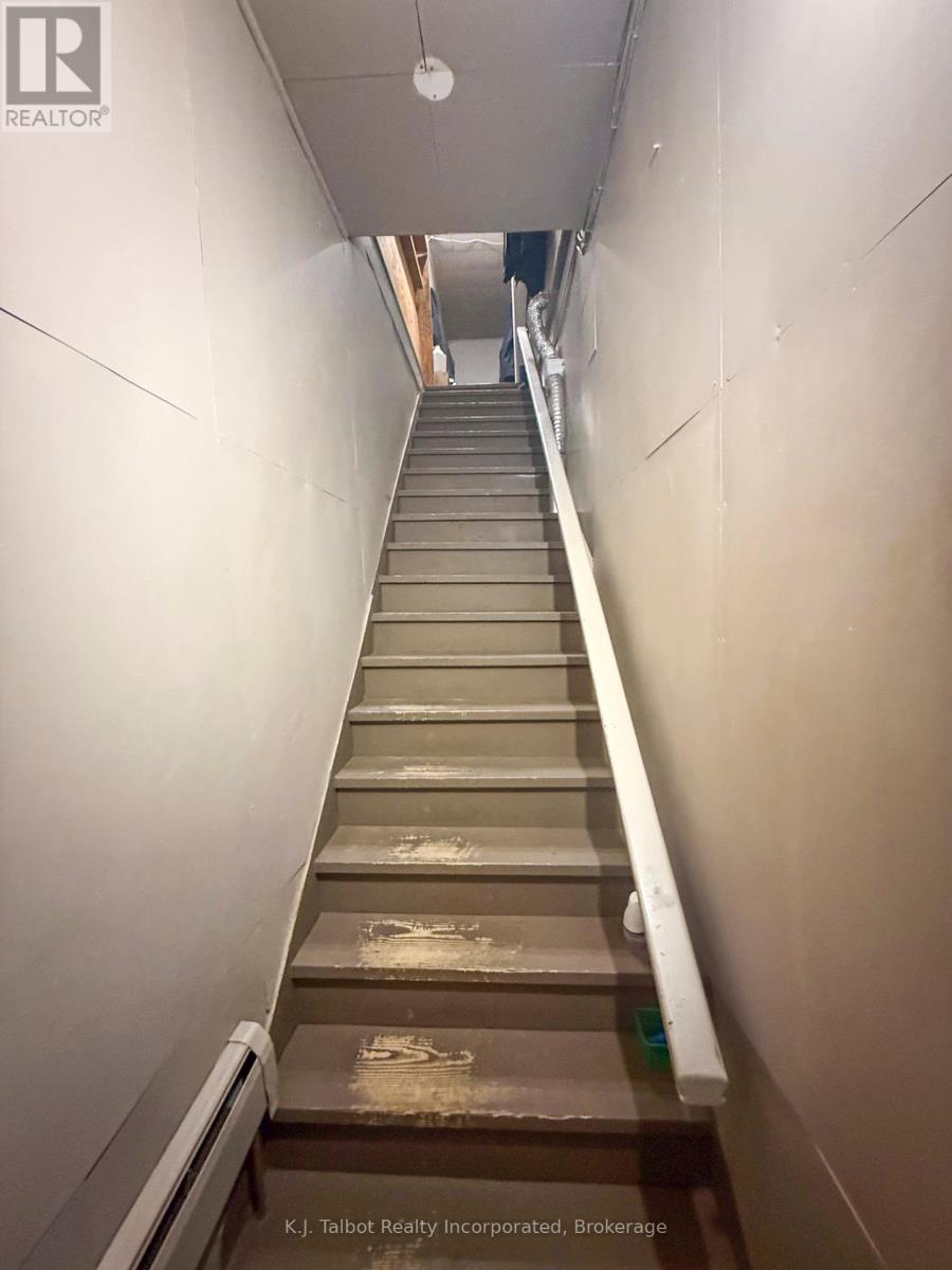 636 Campbell Street, Huron-Kinloss, Ontario  N0G 2H0 - Photo 12 - X13001162