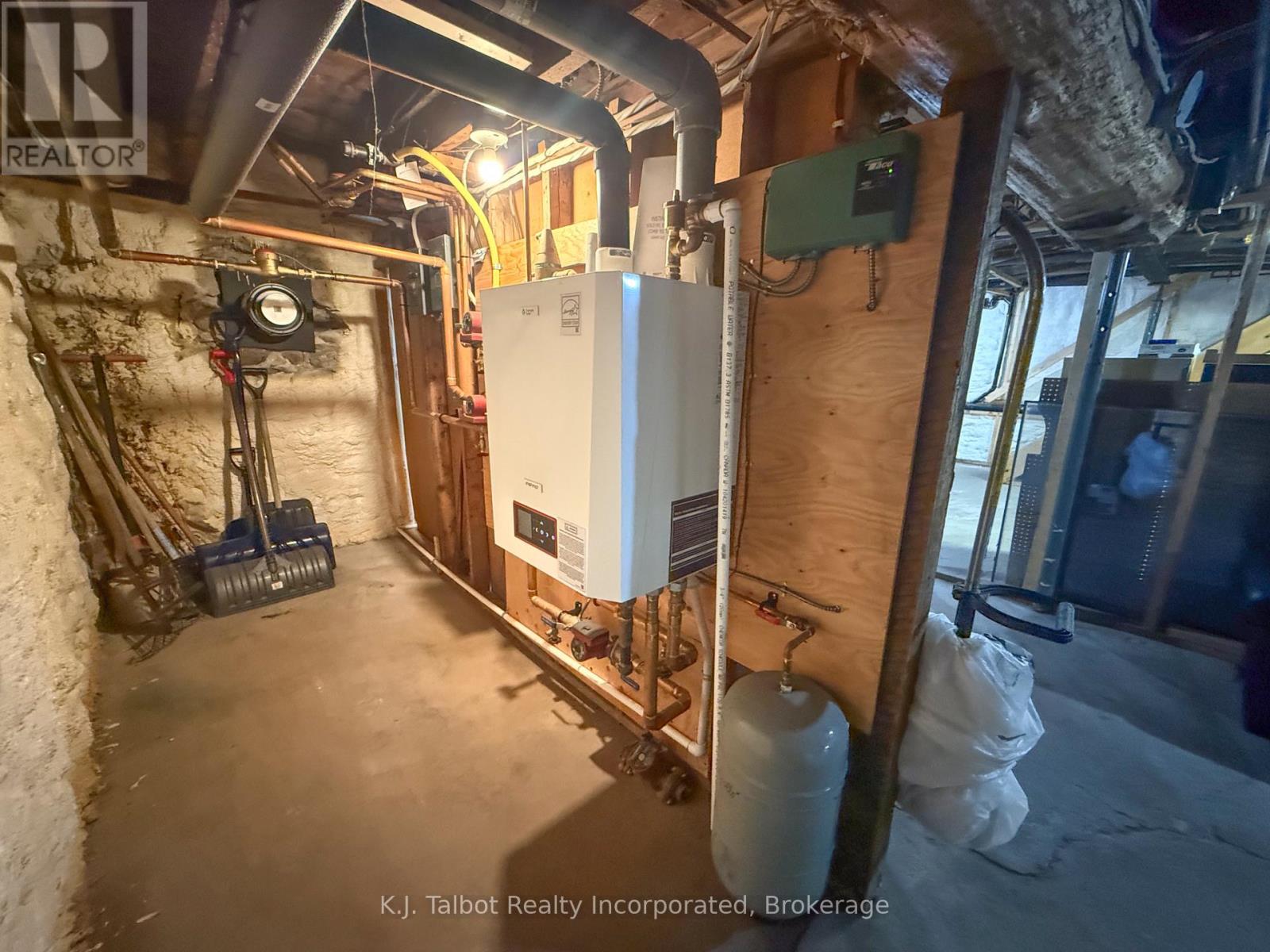 636 Campbell Street, Huron-Kinloss, Ontario  N0G 2H0 - Photo 28 - X13001162