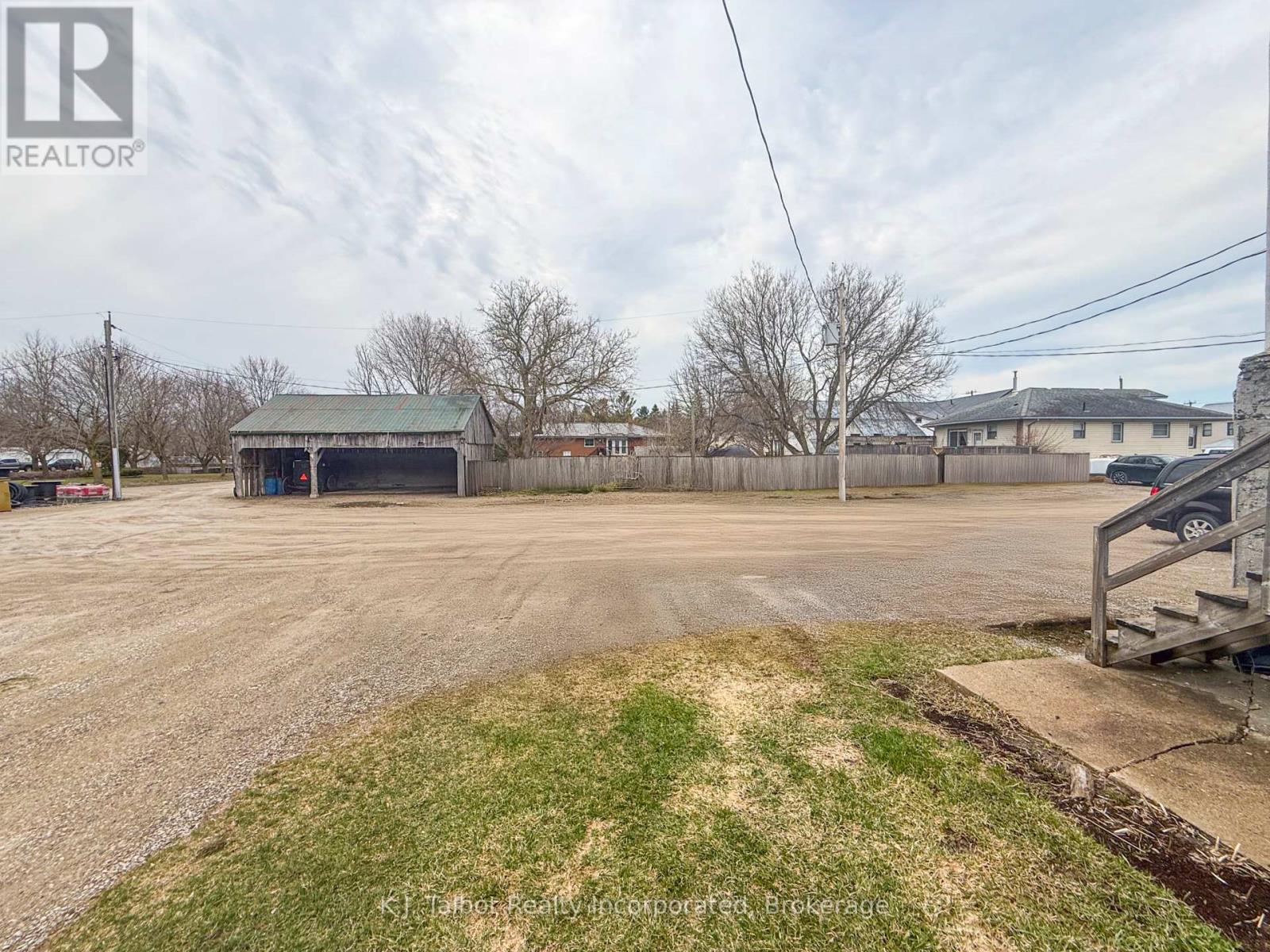 636 Campbell Street, Huron-Kinloss, Ontario  N0G 2H0 - Photo 9 - X13001162