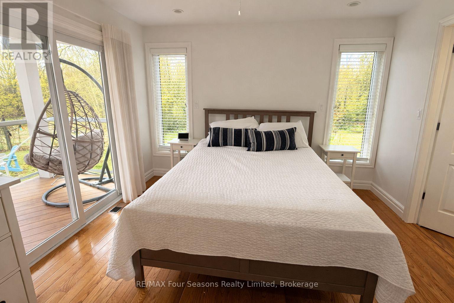 37 Silver Lake Crescent, South Bruce Peninsula, Ontario  N0H 2G0 - Photo 7 - X13001200