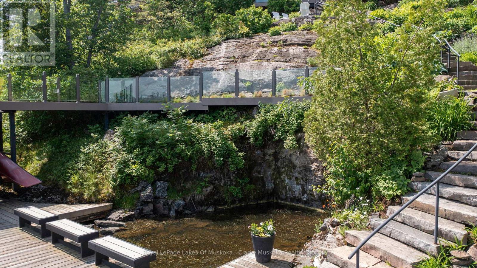 305 Wapaska Crescent, Gravenhurst, Ontario P1P 0E9 - Photo 4 - X13001242