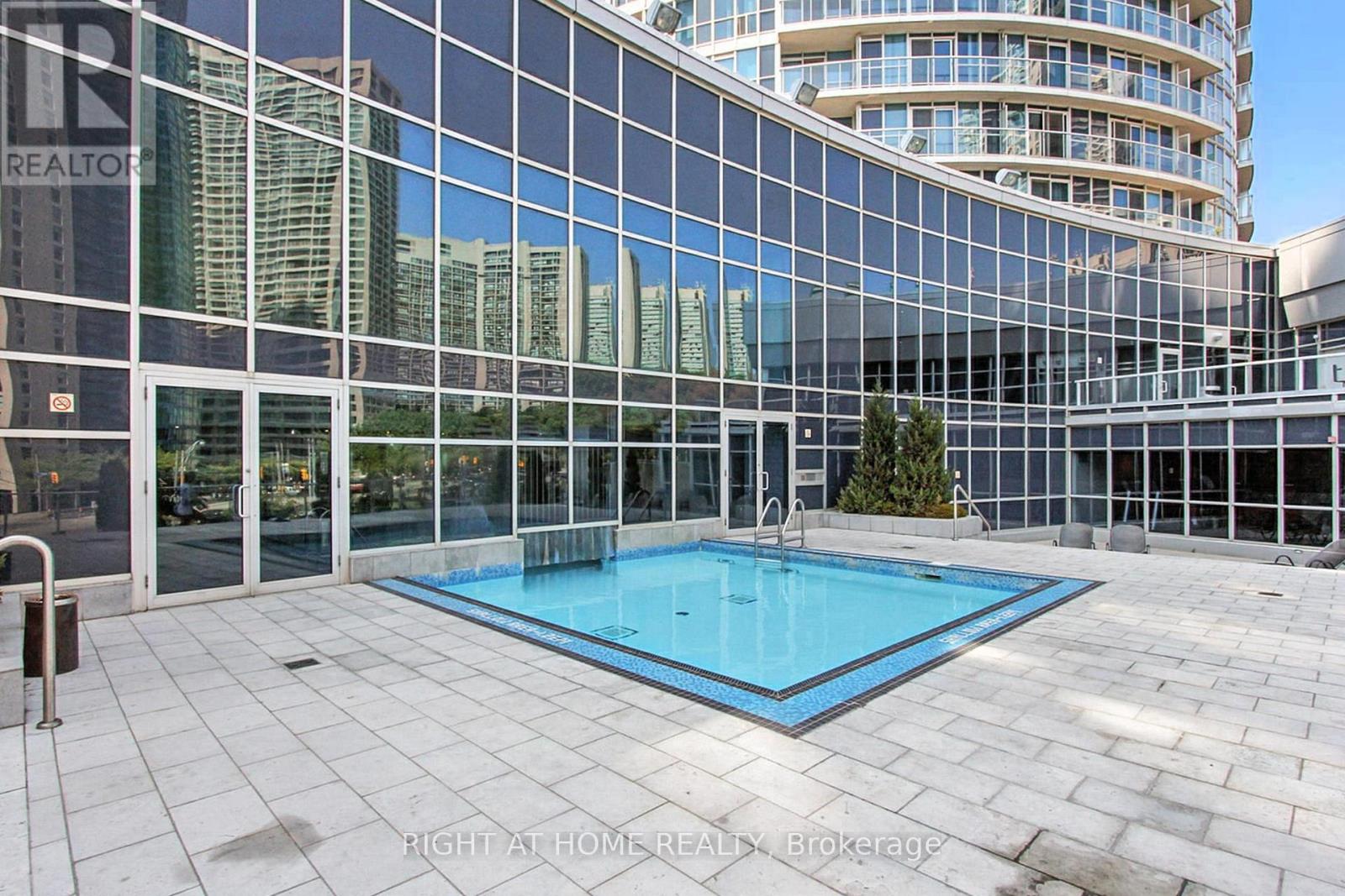 3202 - 8 York Street, Toronto, Ontario  M5J 2Y2 - Photo 36 - C13000910