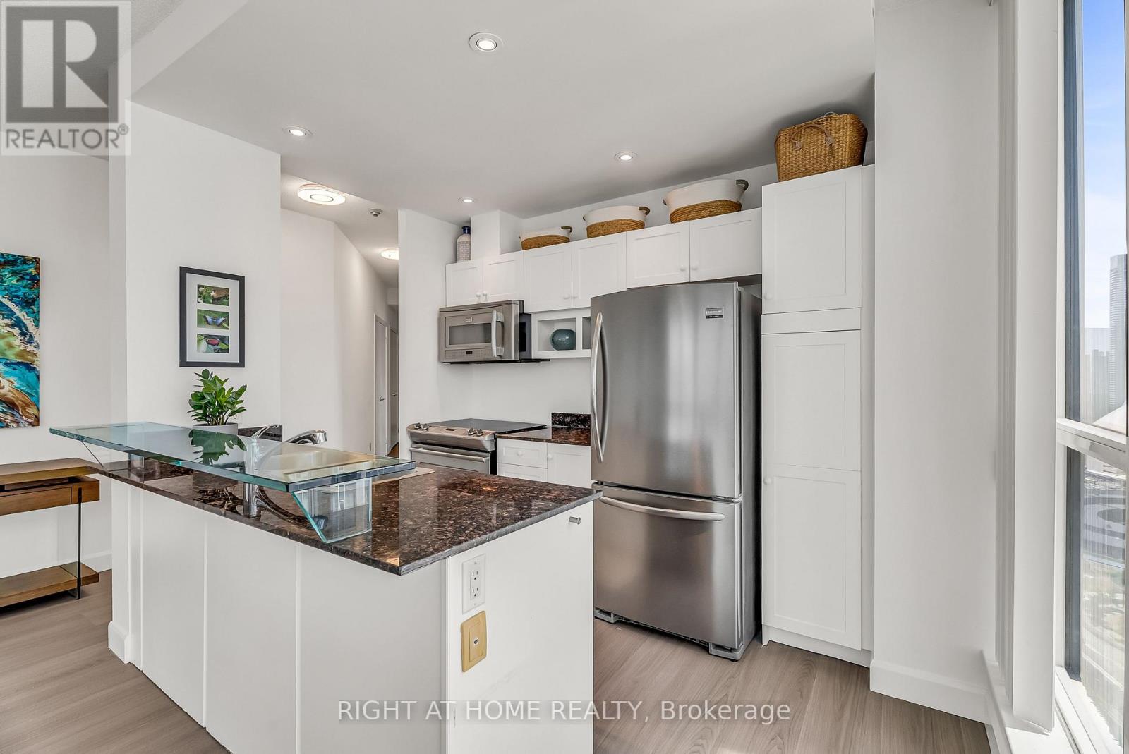 3202 - 8 York Street, Toronto, Ontario  M5J 2Y2 - Photo 7 - C13000910