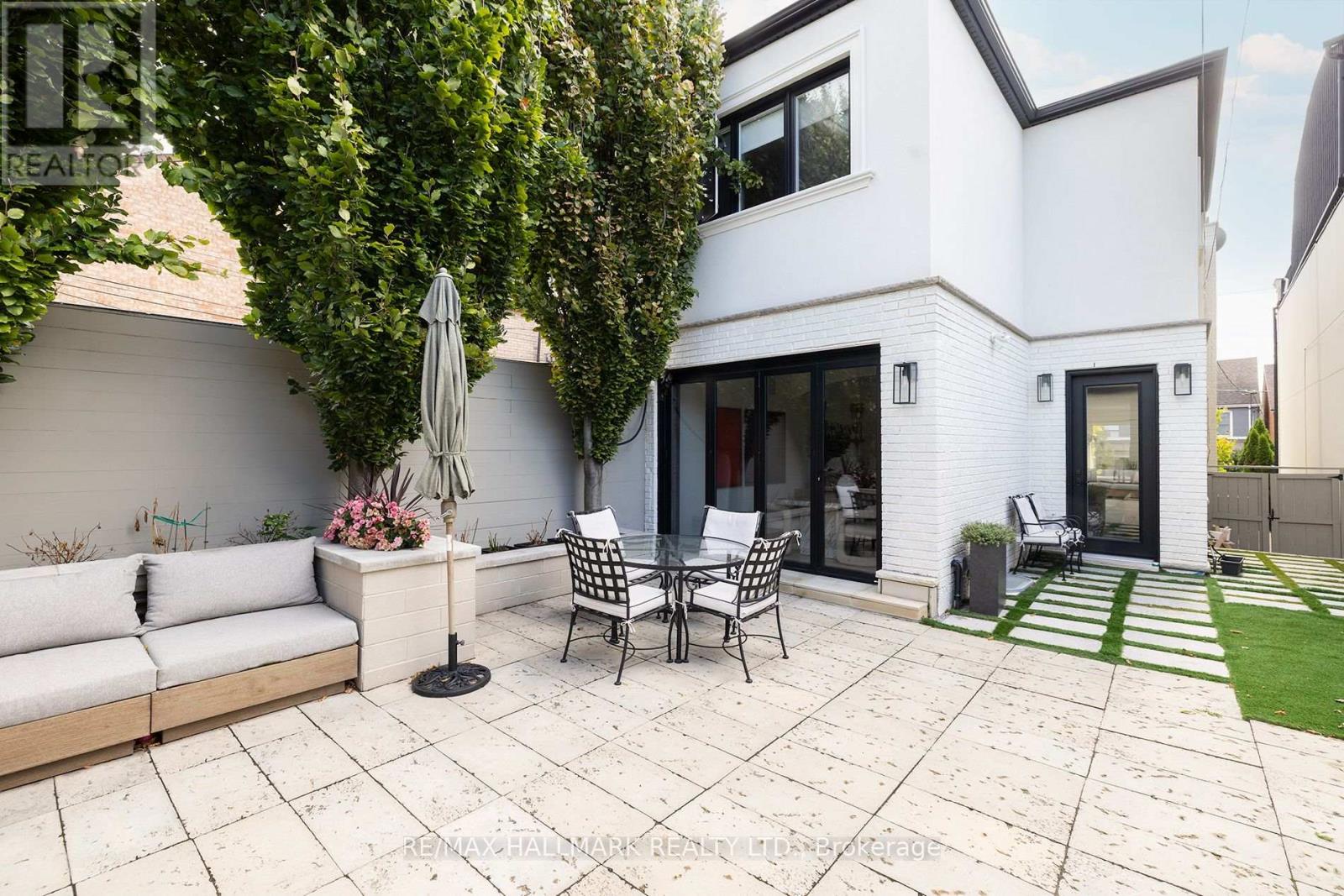 18 Foxley Street, Toronto, Ontario  M6J 1R1 - Photo 48 - C13000942