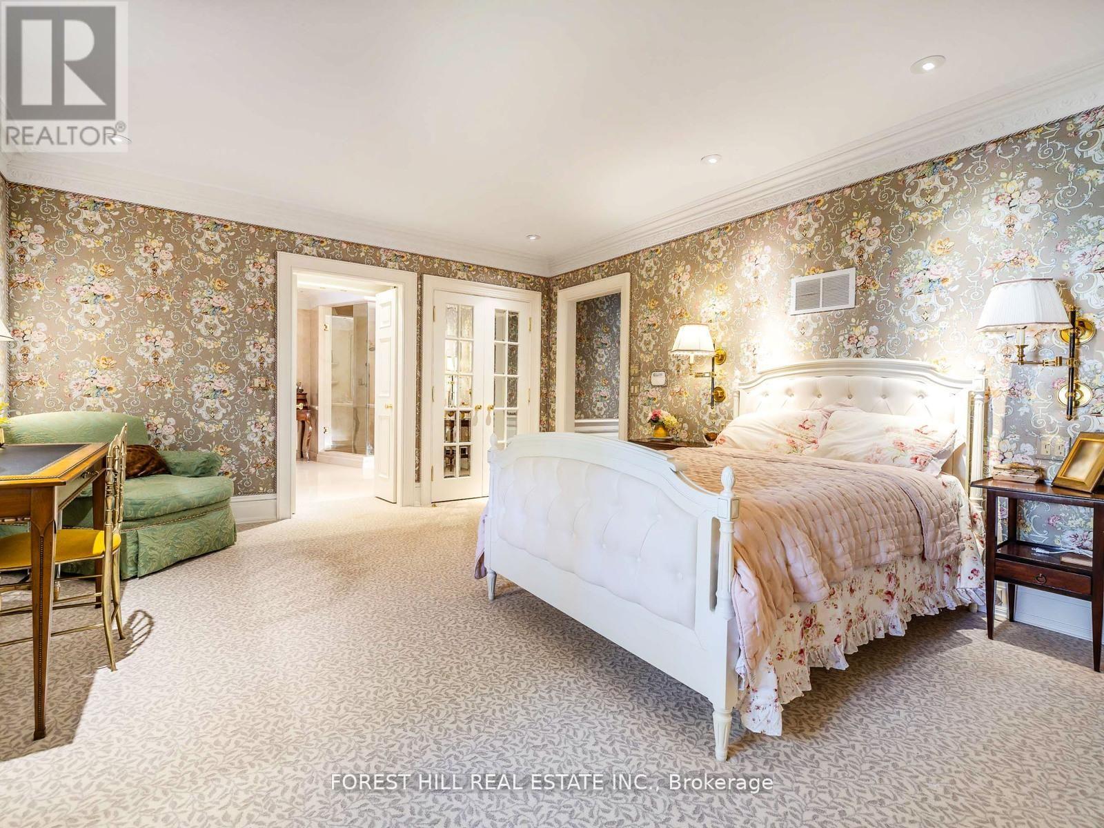 11 Dewbourne Avenue, Toronto, Ontario  M5P 1Z3 - Photo 26 - C13000962