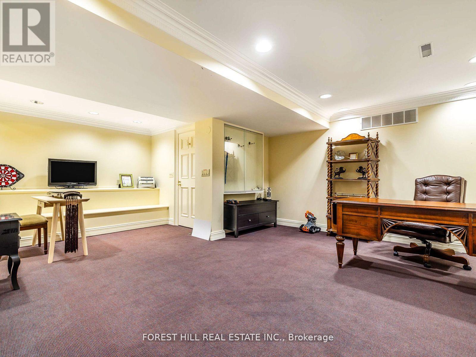 11 Dewbourne Avenue, Toronto, Ontario  M5P 1Z3 - Photo 41 - C13000962