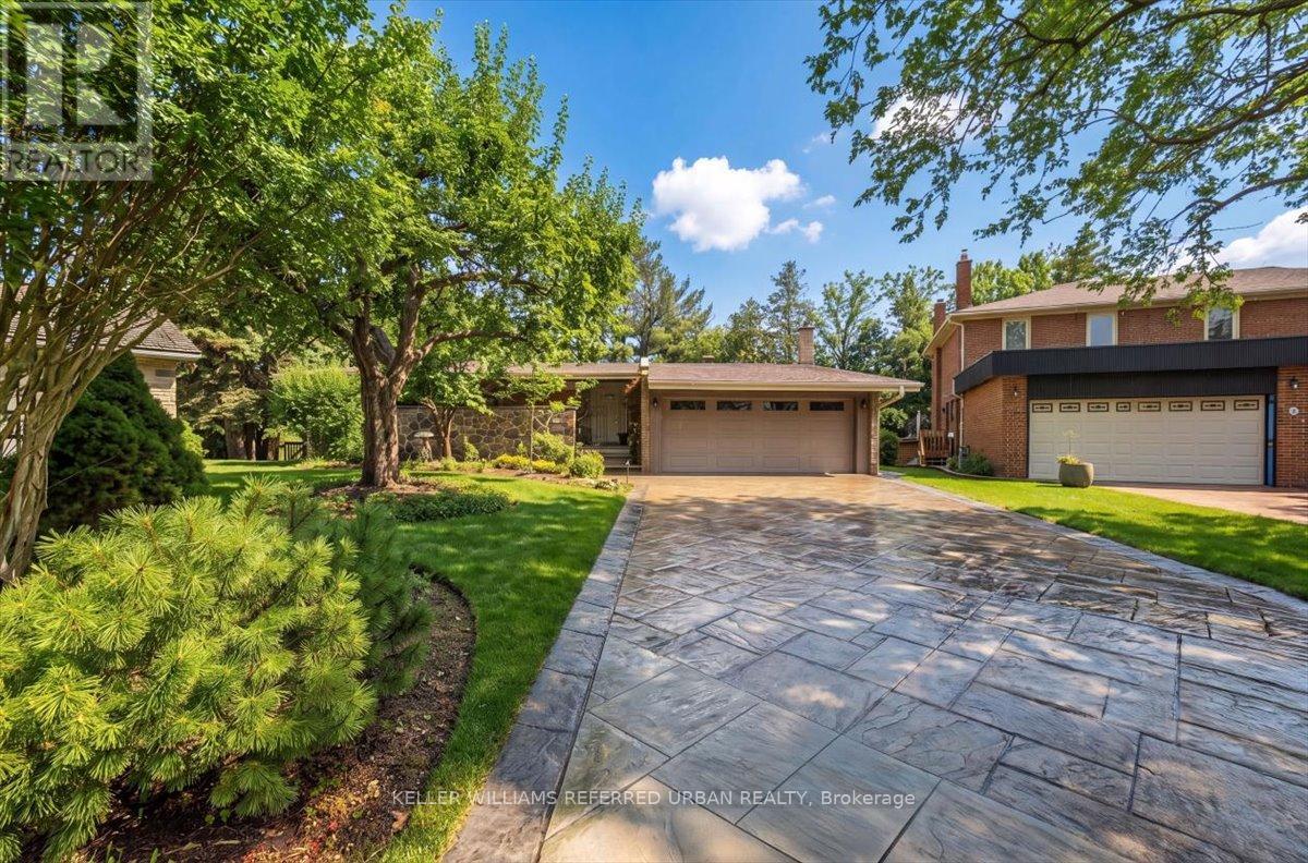 31 JANUS COURT, Toronto, Ontario