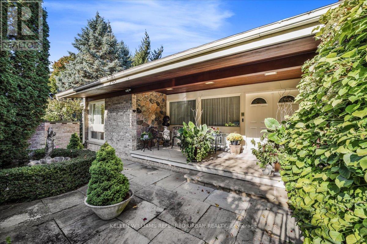 31 Janus Court, Toronto, Ontario  M2H 1S3 - Photo 4 - C13000986