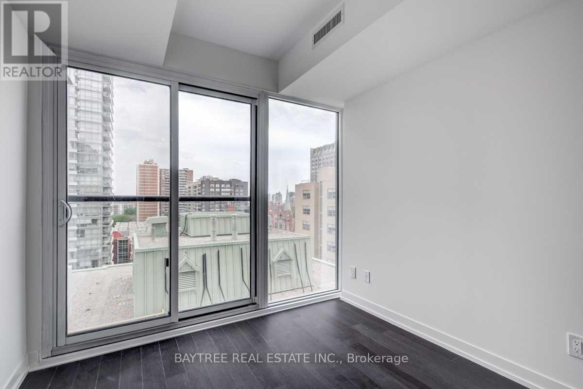 2705 - 85 Wood Street, Toronto, Ontario  M4Y 0E8 - Photo 5 - C13001028