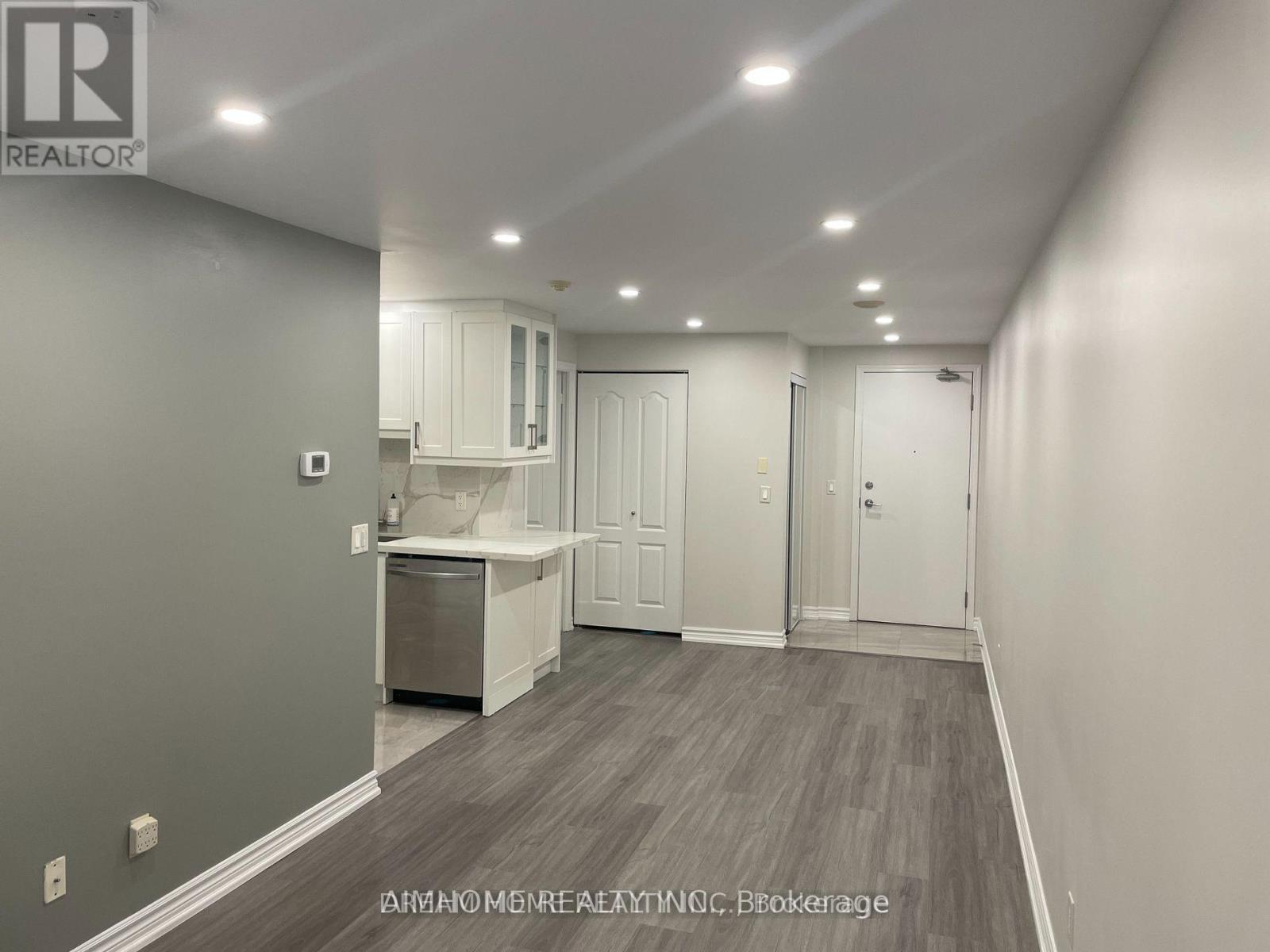 506 - 17 Barberry Place, Toronto, Ontario  M2K 3E2 - Photo 4 - C13001062