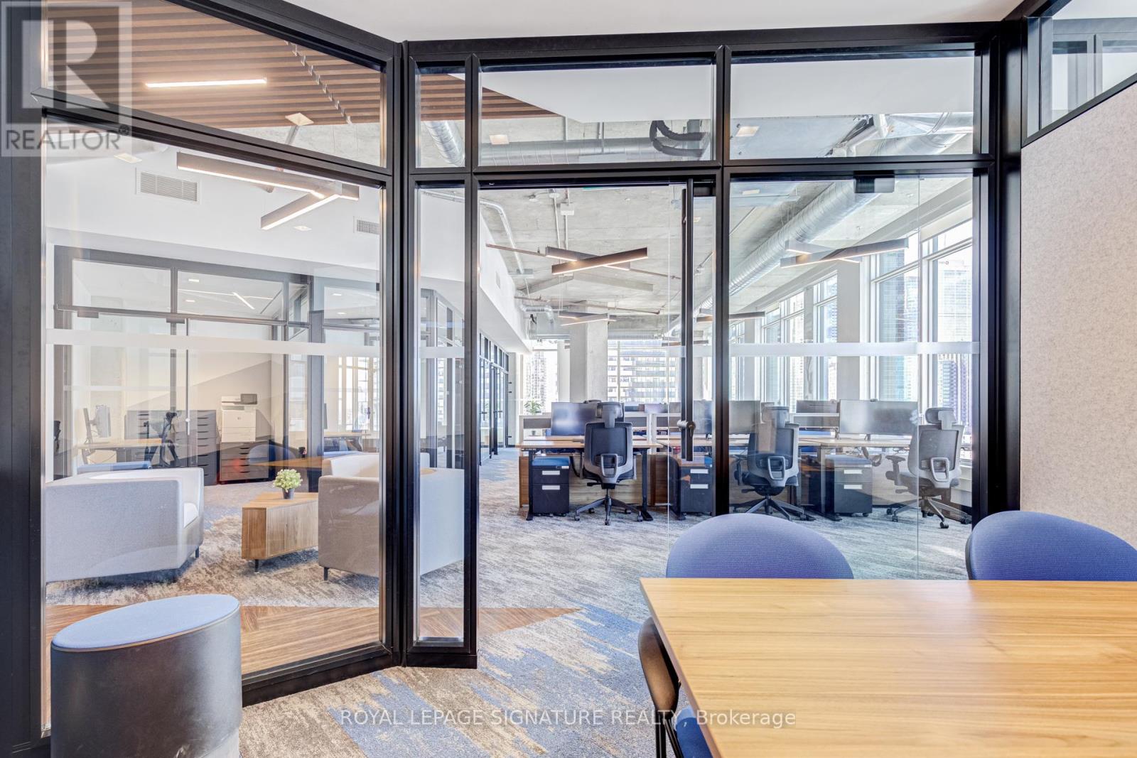 1300 - 130 Queens Quay E, Toronto, Ontario  M5A 3Y5 - Photo 12 - C13001088