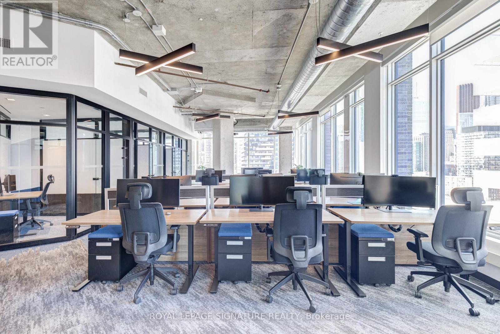 1300 - 130 Queens Quay E, Toronto, Ontario  M5A 3Y5 - Photo 13 - C13001088