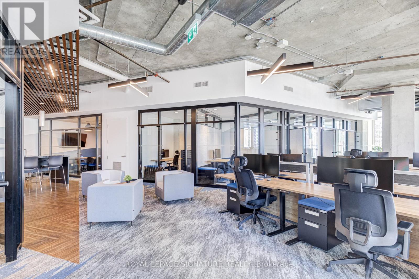 1300 - 130 Queens Quay E, Toronto, Ontario  M5A 3Y5 - Photo 14 - C13001088