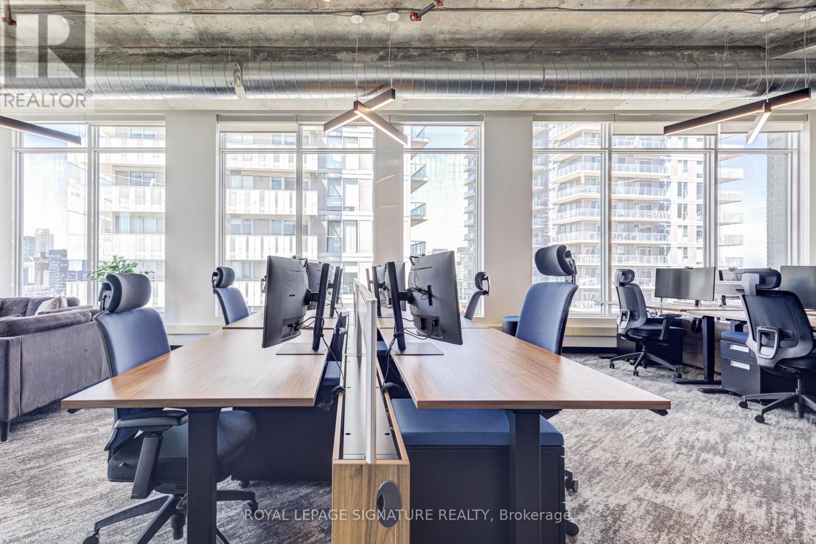 1300 - 130 Queens Quay E, Toronto, Ontario  M5A 3Y5 - Photo 18 - C13001088