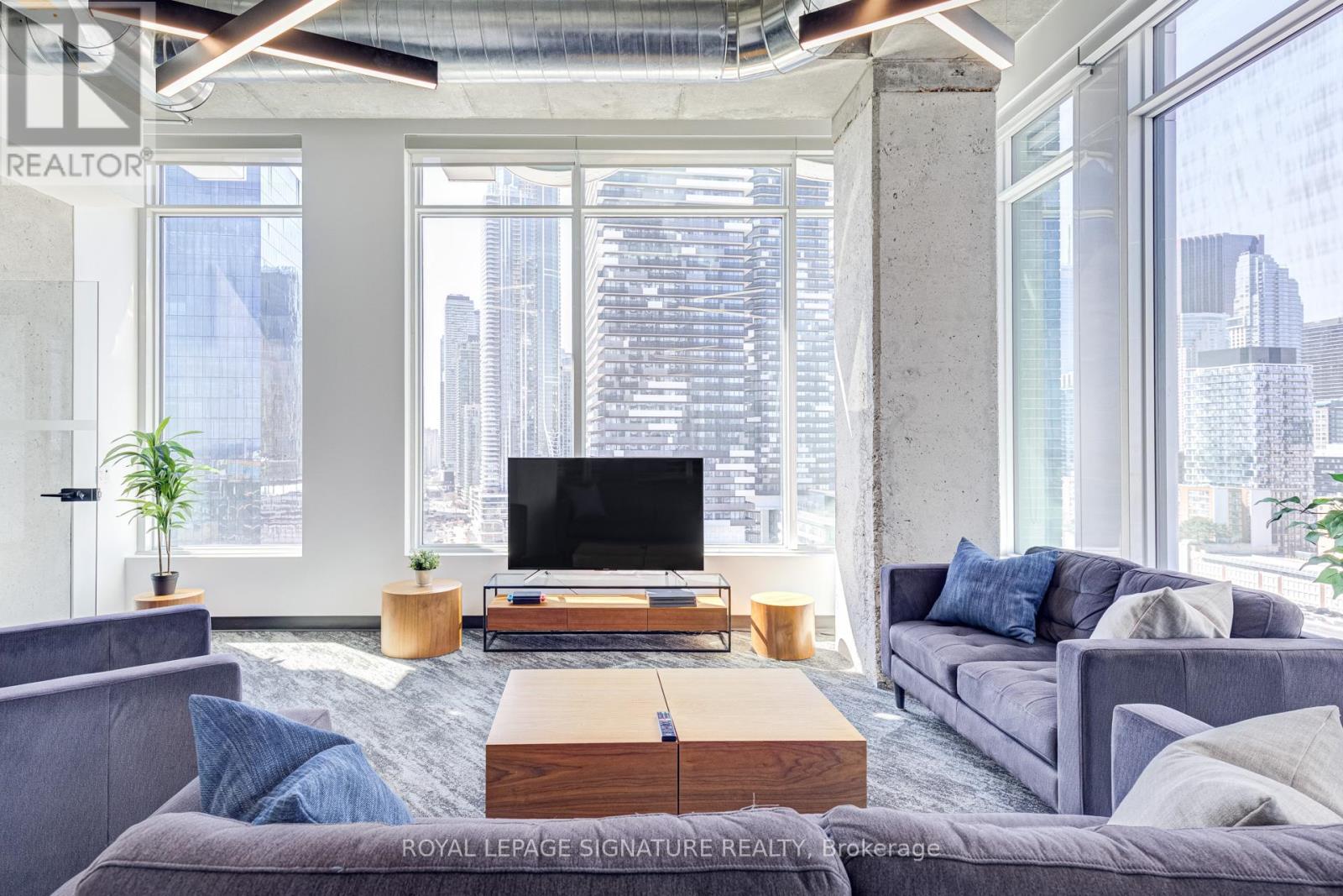 1300 - 130 Queens Quay E, Toronto, Ontario  M5A 3Y5 - Photo 21 - C13001088