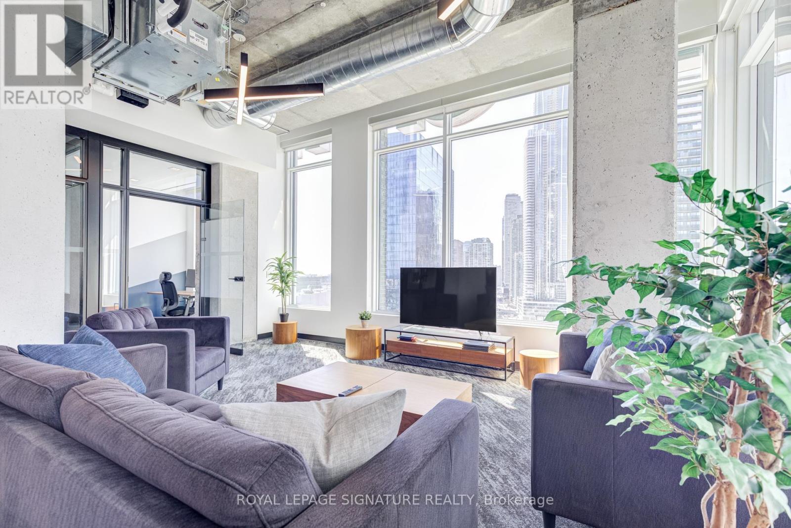 1300 - 130 Queens Quay E, Toronto, Ontario  M5A 3Y5 - Photo 22 - C13001088