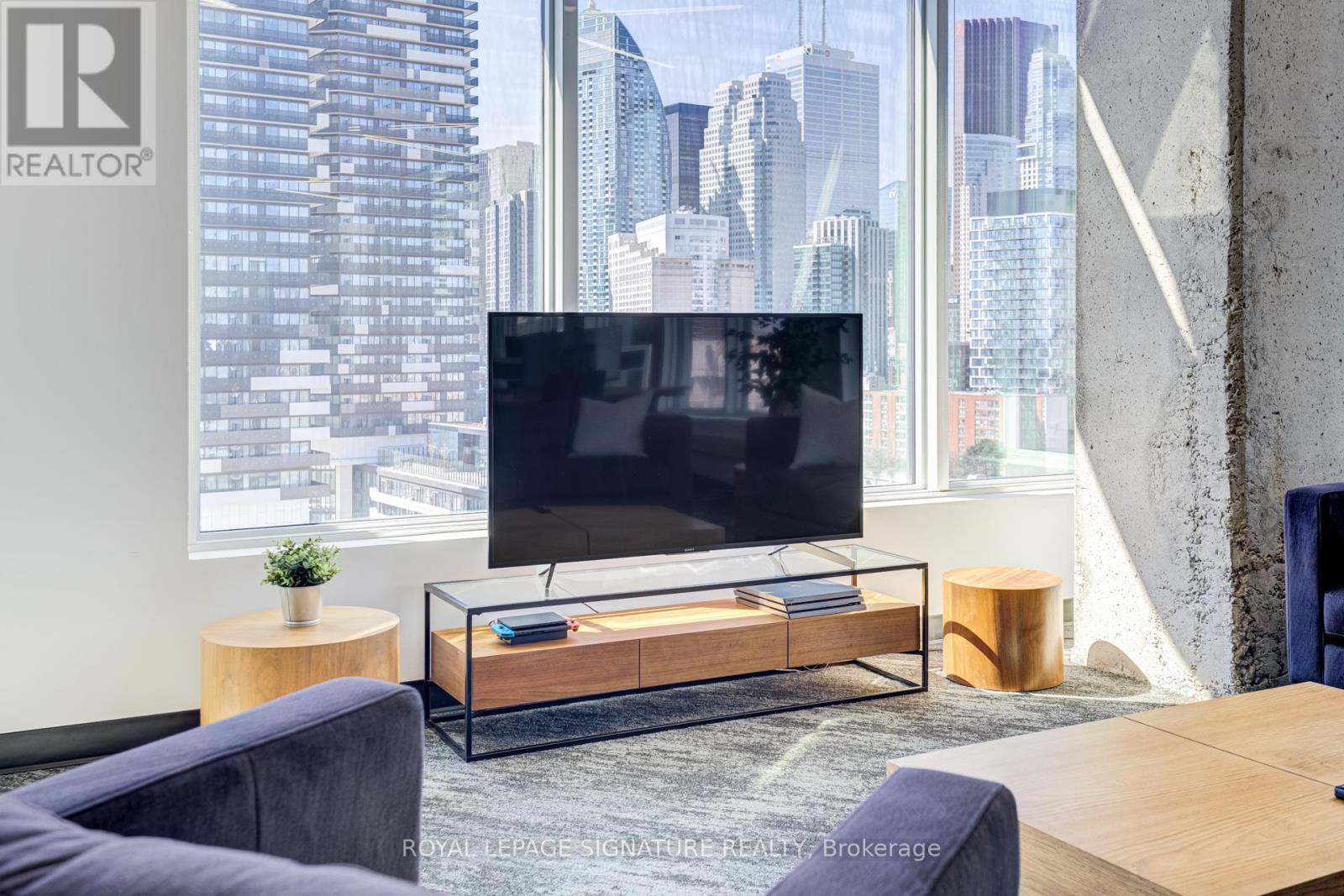 1300 - 130 Queens Quay E, Toronto, Ontario  M5A 3Y5 - Photo 26 - C13001088