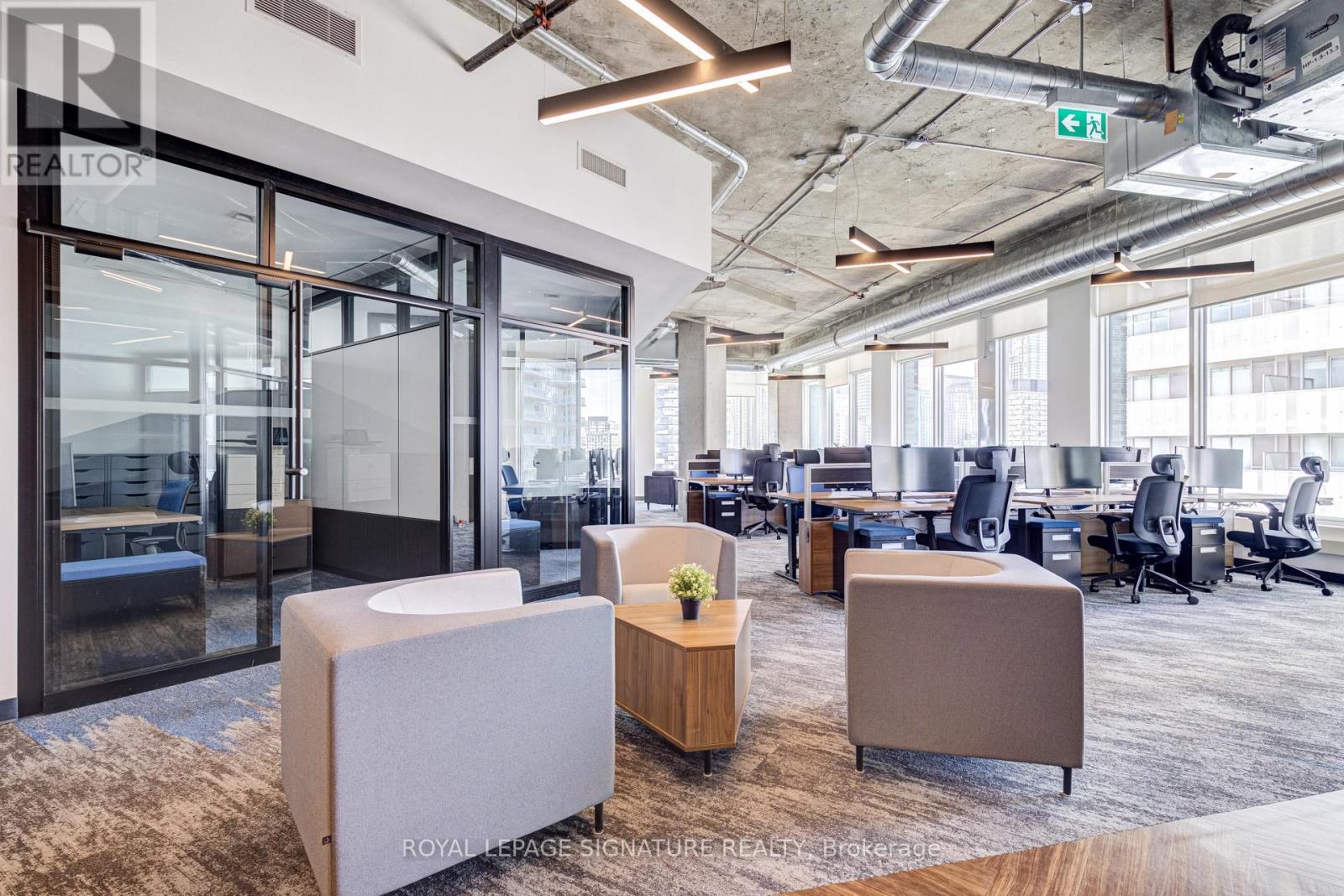 1300 - 130 Queens Quay E, Toronto, Ontario  M5A 3Y5 - Photo 5 - C13001088