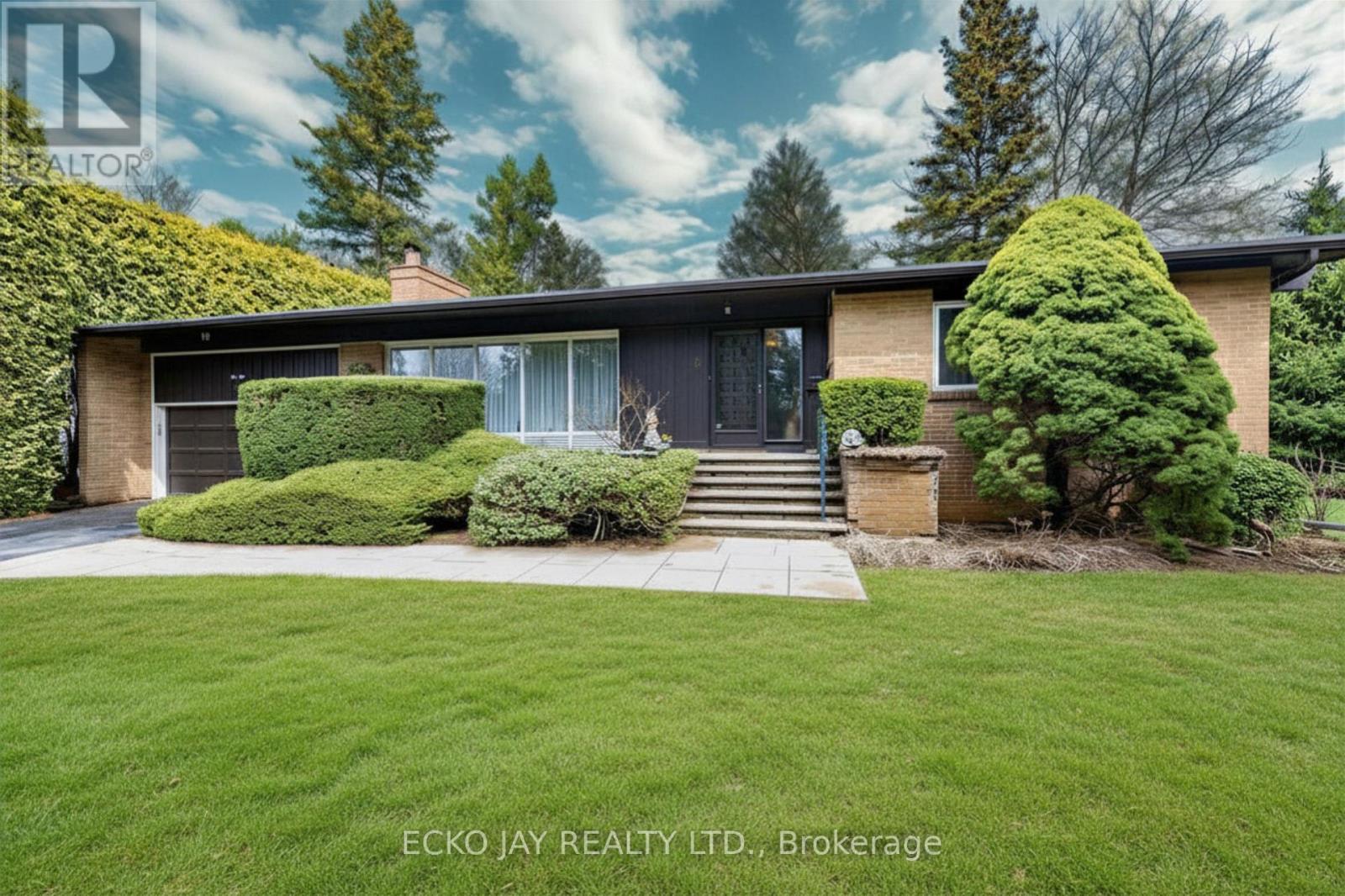 5 BIXBY COURT, Toronto, Ontario