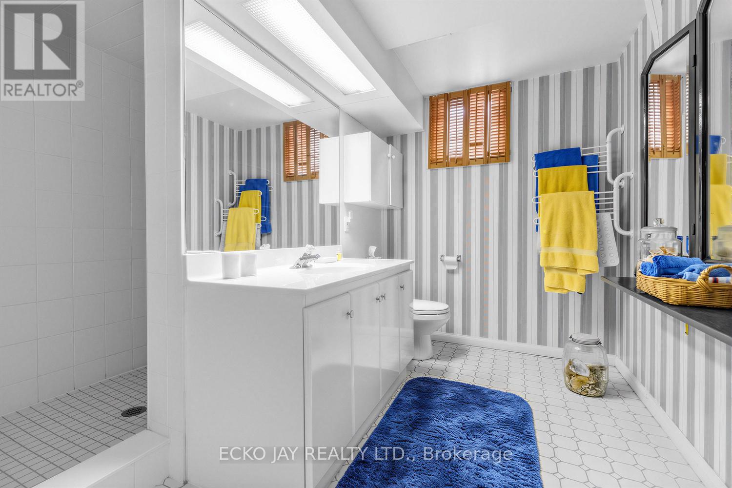 5 Bixby Court, Toronto, Ontario  M3B 1H2 - Photo 18 - C13001136