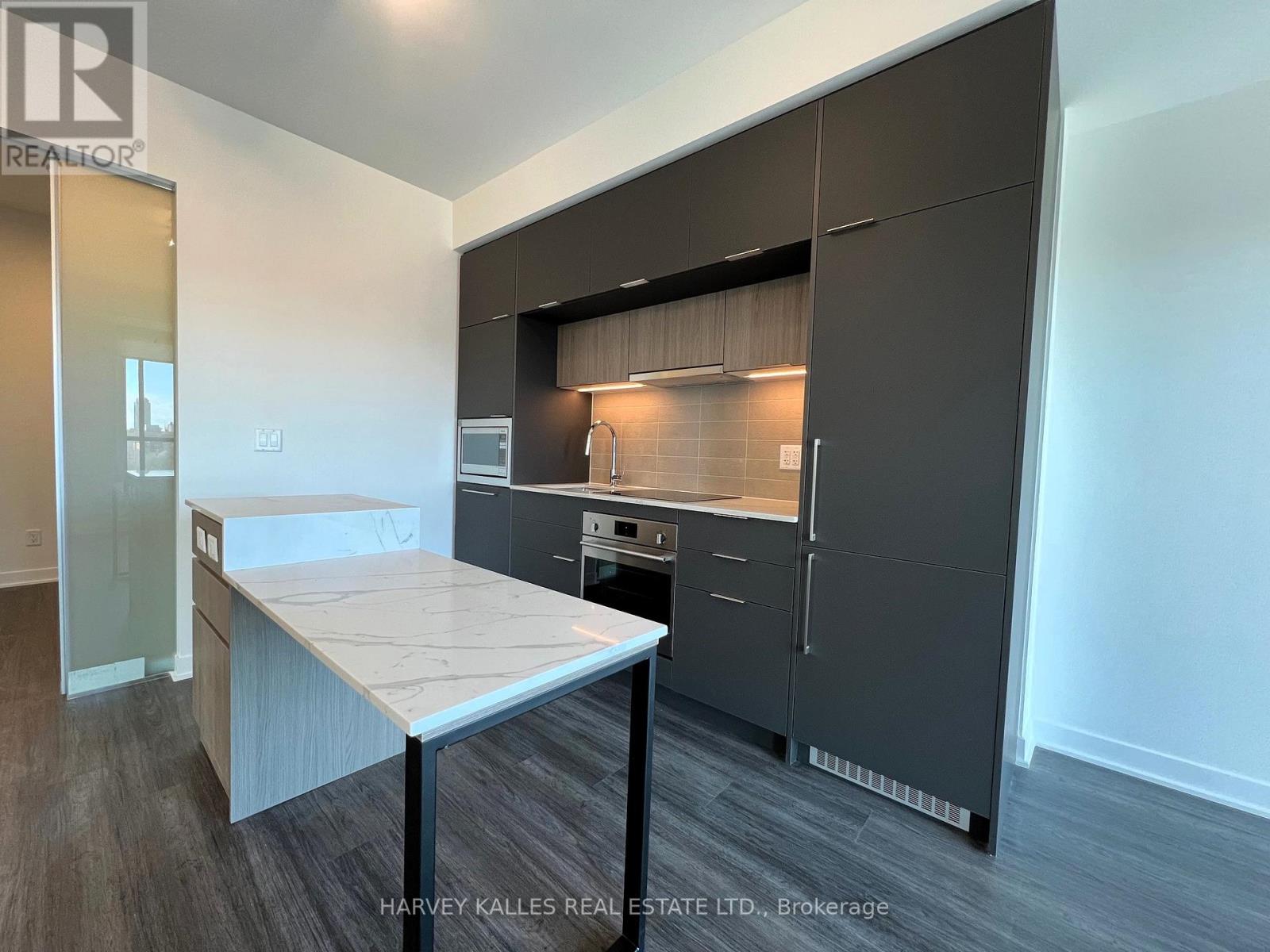 905 - 185 Alberta Avenue, Toronto, Ontario  M6C 0A5 - Photo 19 - C13001150