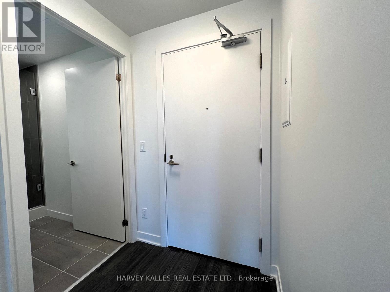 905 - 185 Alberta Avenue, Toronto, Ontario  M6C 0A5 - Photo 21 - C13001150