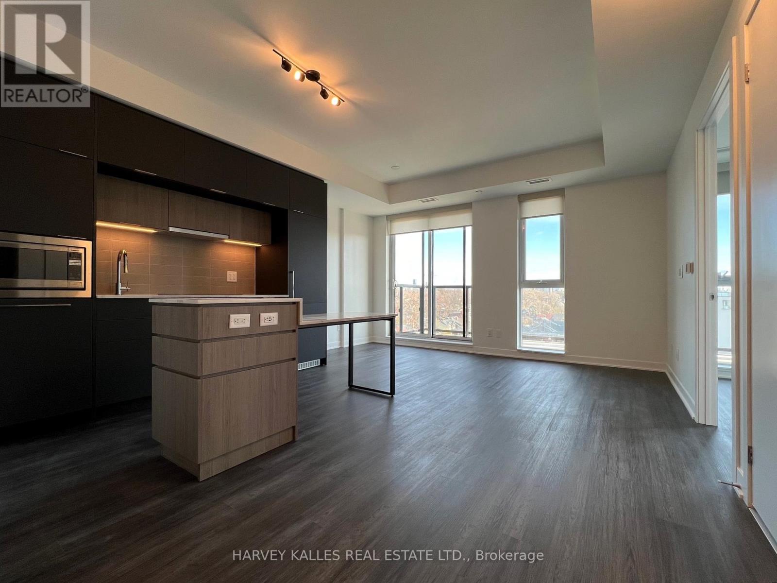 905 - 185 Alberta Avenue, Toronto, Ontario  M6C 0A5 - Photo 4 - C13001150