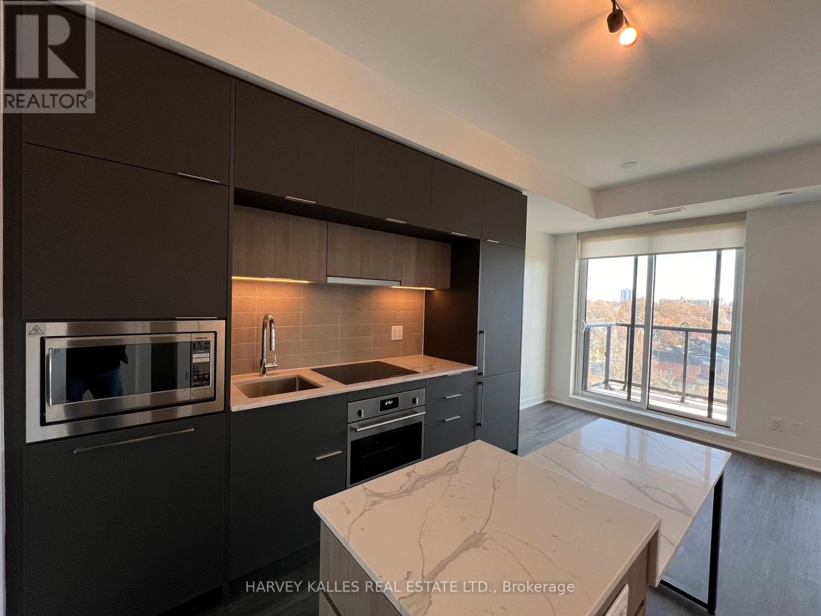 905 - 185 Alberta Avenue, Toronto, Ontario  M6C 0A5 - Photo 7 - C13001150