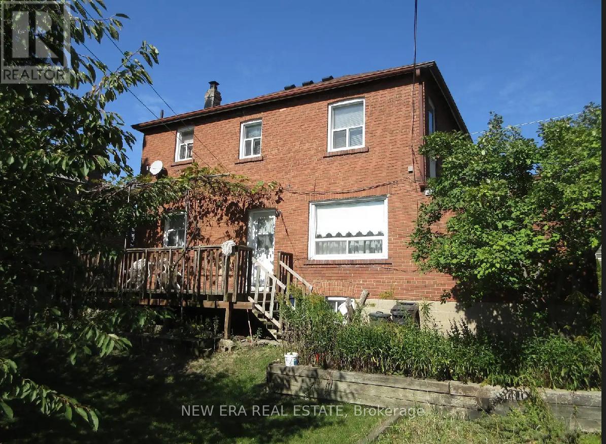 27 Dell Park Avenue, Toronto, Ontario  M6B 2T5 - Photo 34 - C13001152