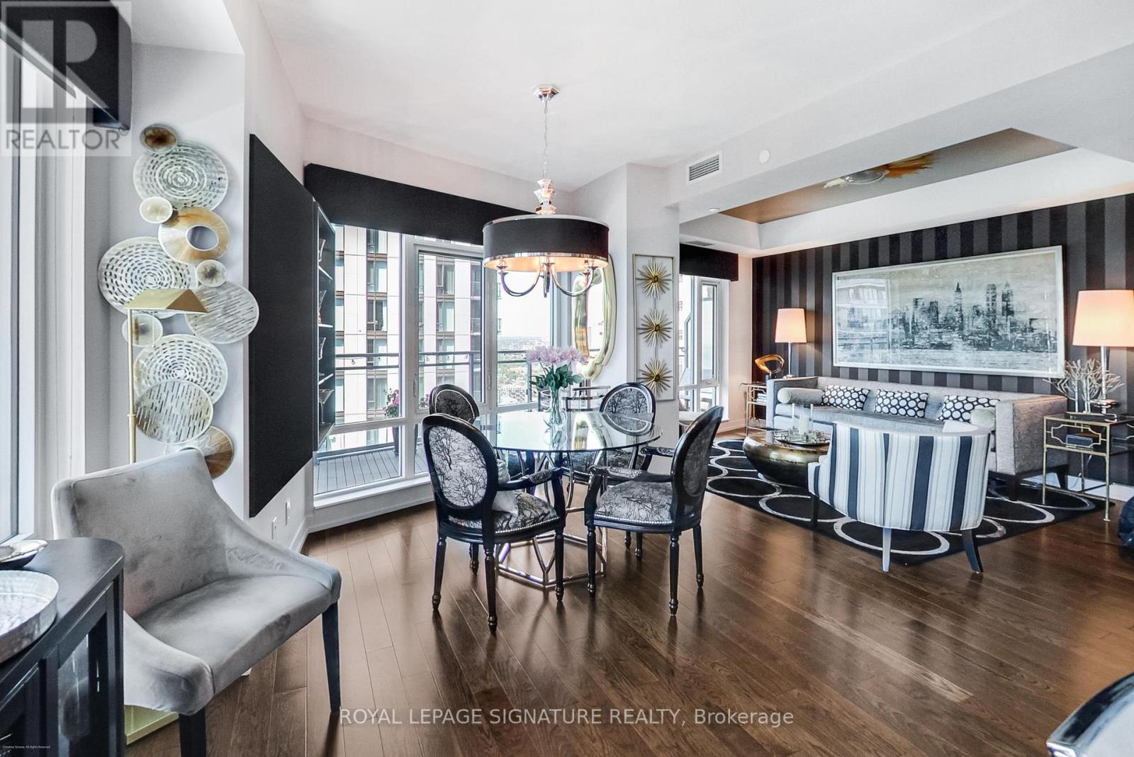 3711 - 21 WIDMER STREET, Toronto, Ontario