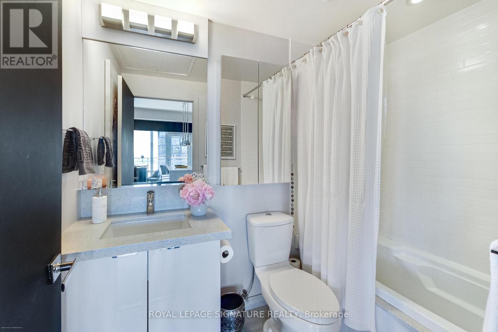 3711 - 21 Widmer Street, Toronto, Ontario  M5V 0B8 - Photo 21 - C13001228