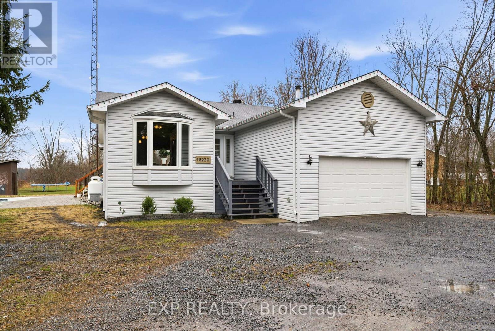 16220 NORTHFIELD ROAD, South Stormont, Ontario