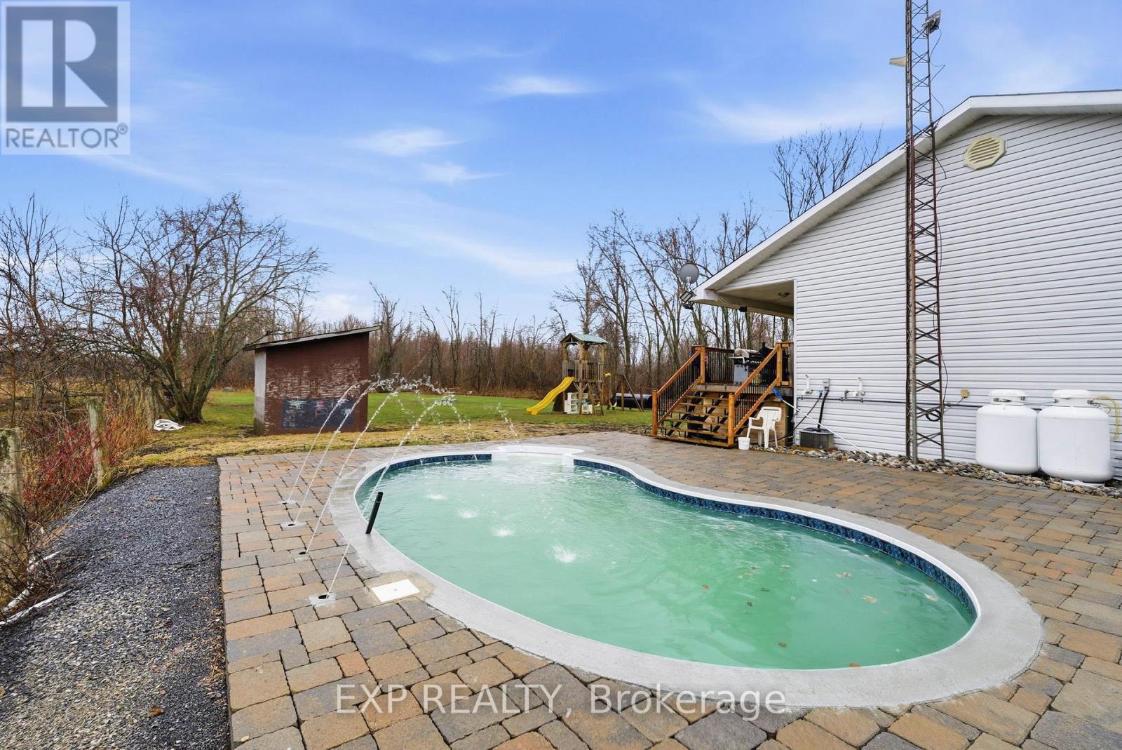 16220 Northfield Road, South Stormont, Ontario  K0C 1R0 - Photo 35 - X13000992