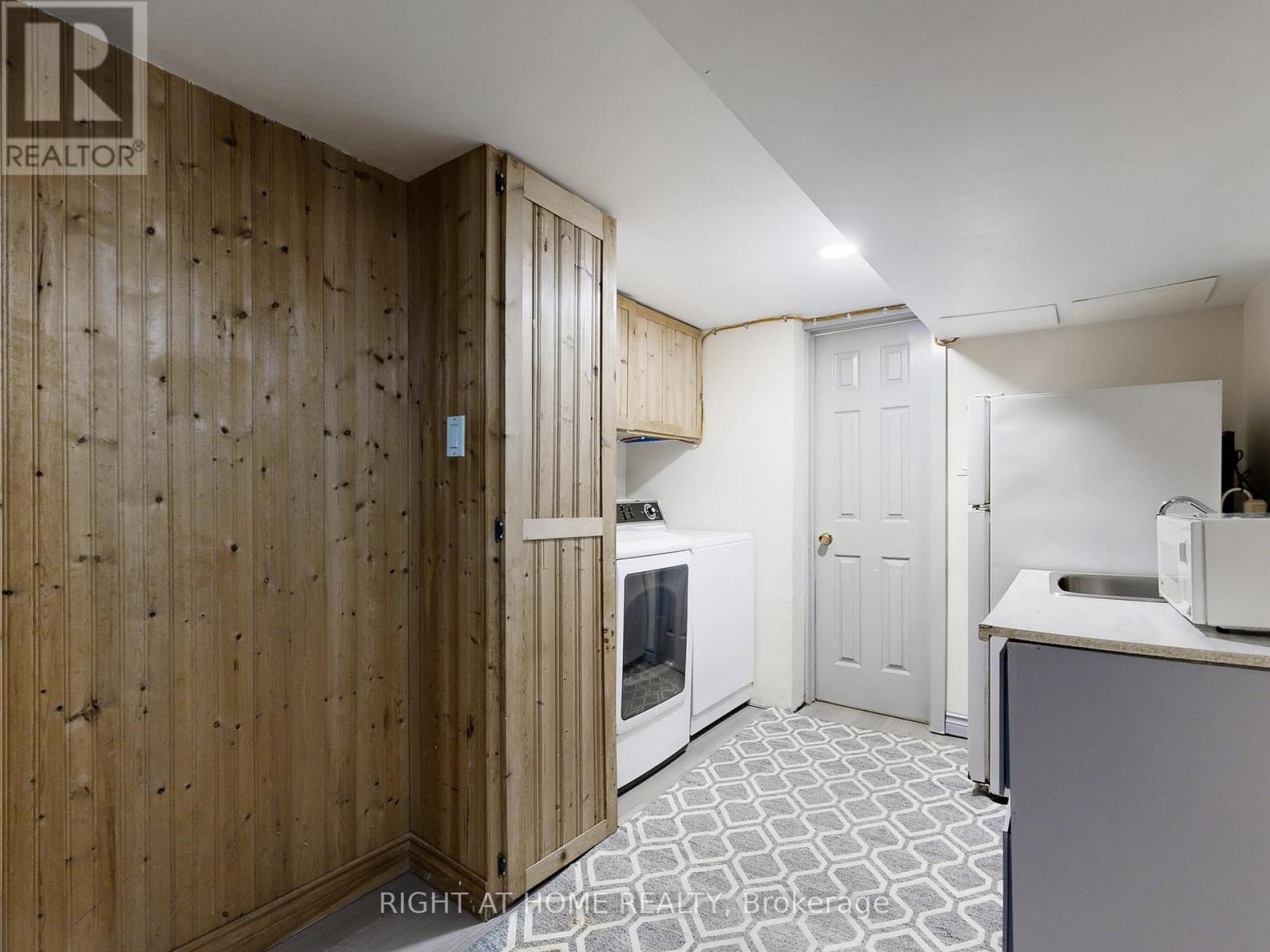 46 Glenshephard Drive, Toronto, Ontario  M1K 4N3 - Photo 35 - E13000944