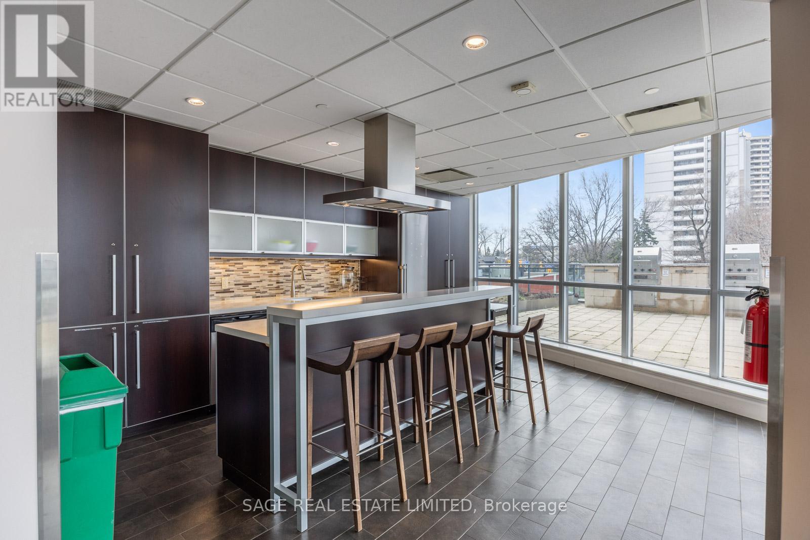 506 - 1048 Broadview Avenue, Toronto (Broadview North), Ontario  M4K 2B8 - Photo 24 - E13001084