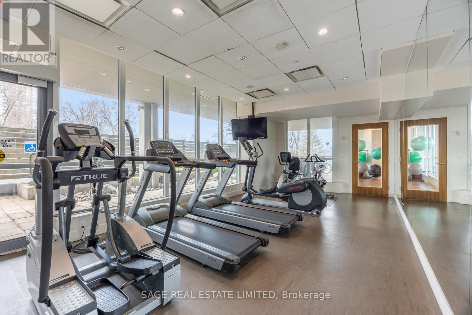 506 - 1048 Broadview Avenue, Toronto (Broadview North), Ontario  M4K 2B8 - Photo 29 - E13001084