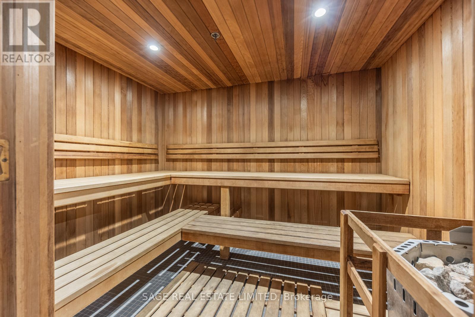 506 - 1048 Broadview Avenue, Toronto (Broadview North), Ontario  M4K 2B8 - Photo 33 - E13001084