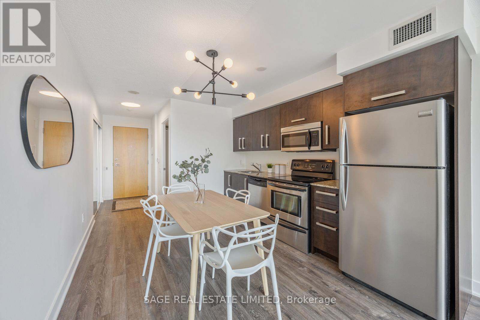 506 - 1048 Broadview Avenue, Toronto (Broadview North), Ontario  M4K 2B8 - Photo 6 - E13001084