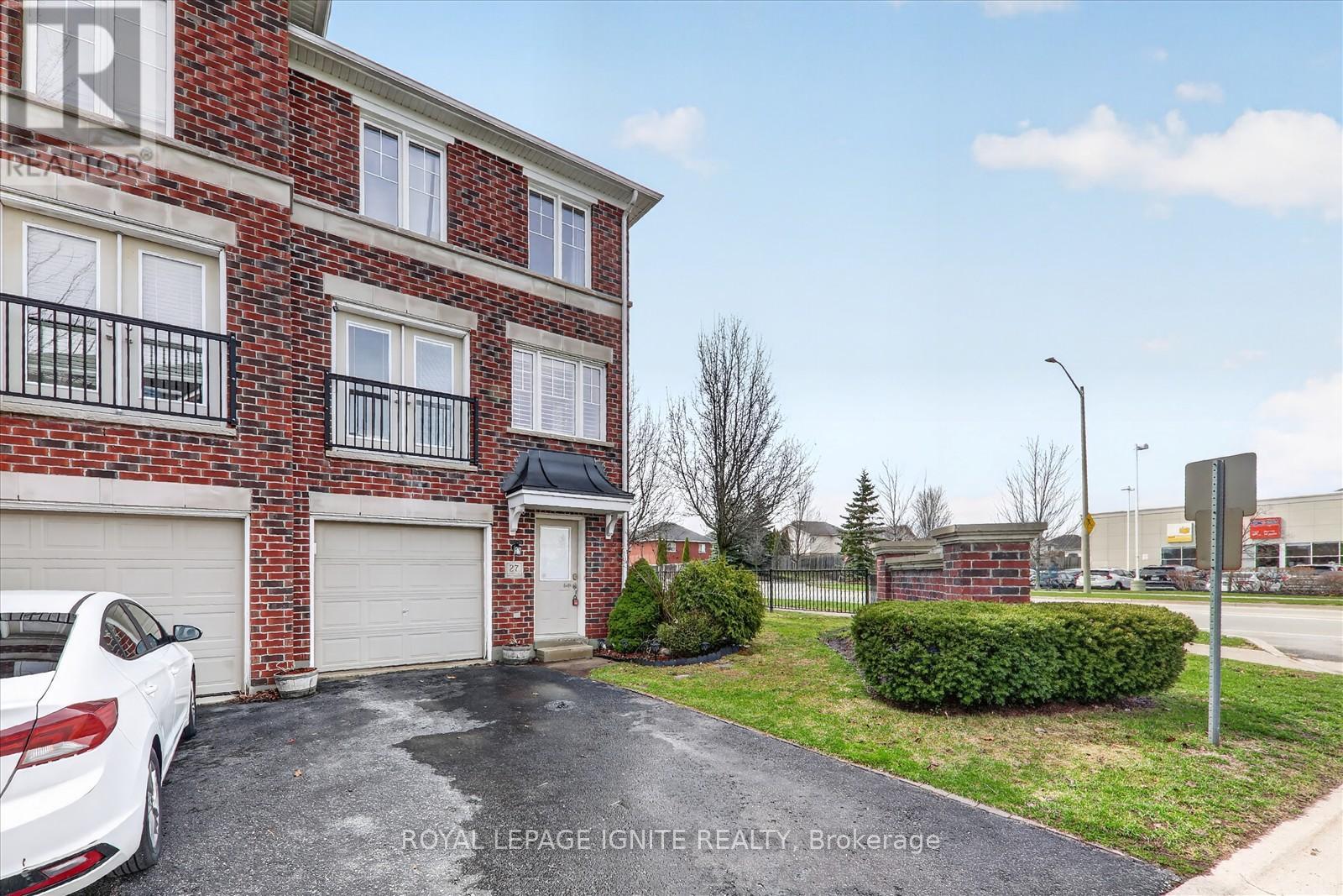 27 - 571 Longworth Avenue, Clarington, Ontario  L1C 0H3 - Photo 3 - E13001116