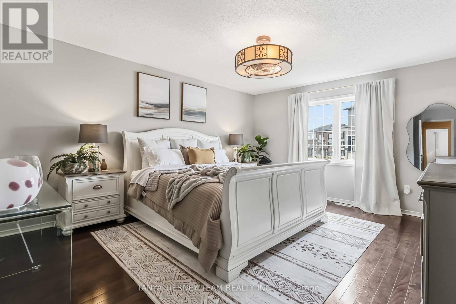 82 Tempo Way, Whitby, Ontario  L1M 0G2 - Photo 22 - E13001252