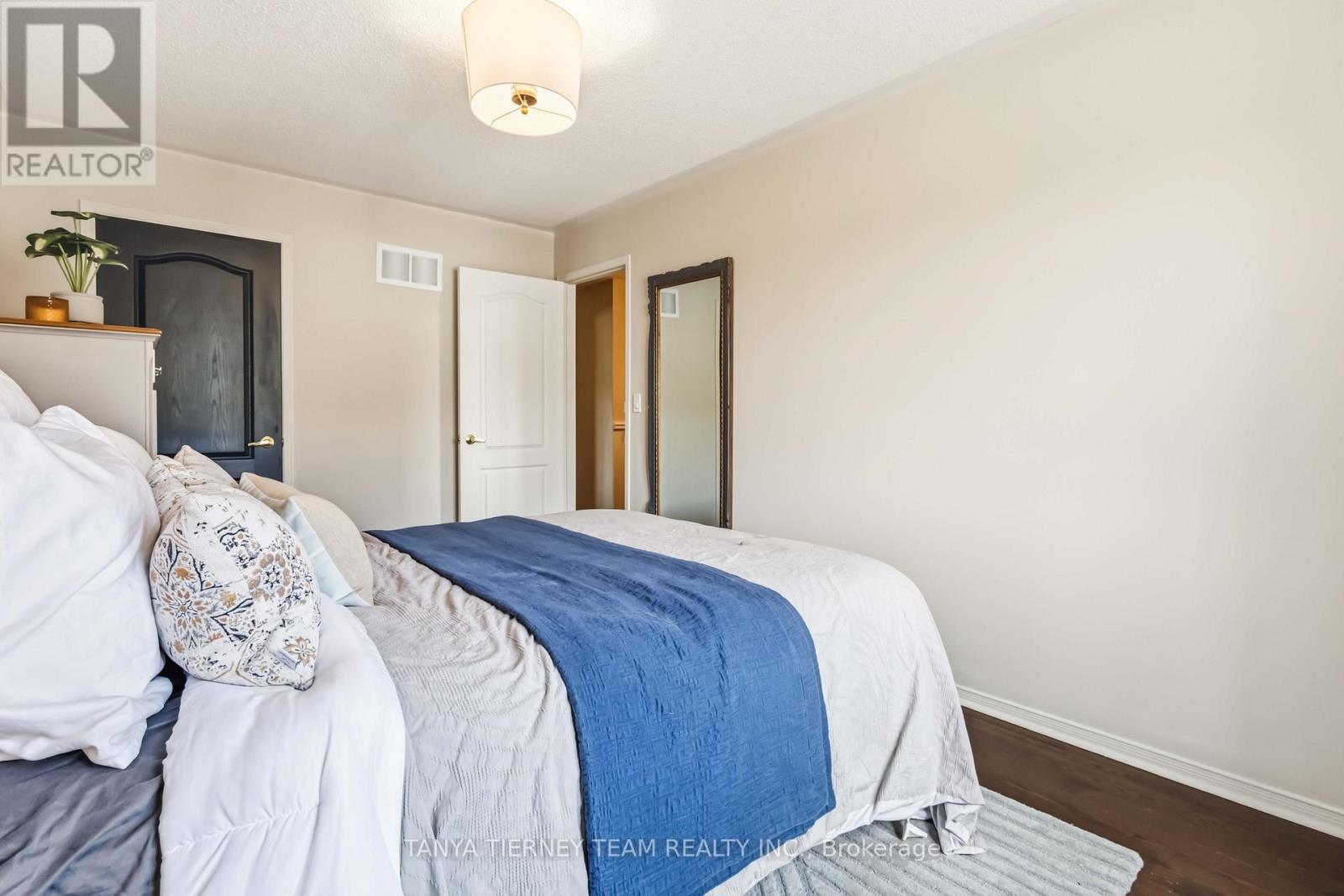 82 Tempo Way, Whitby, Ontario  L1M 0G2 - Photo 27 - E13001252